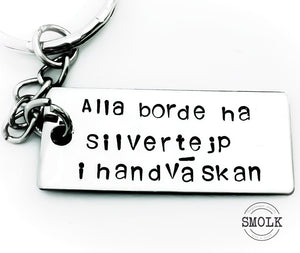 Alla borde ha silvertejp i handväskan - Smolk Sweden